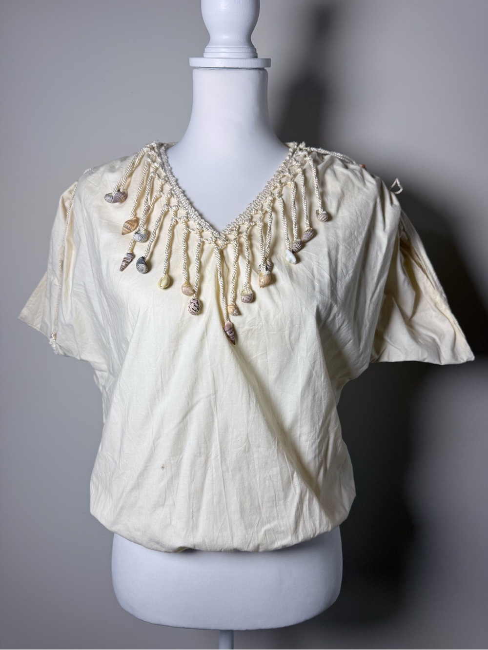 Vintage Starlight California Boho Shell Trim Blouse Cream Short Sleeve Top